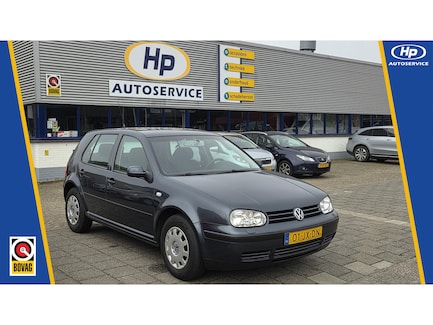 Volkswagen Golf 0