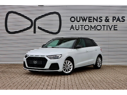 Audi A1 0