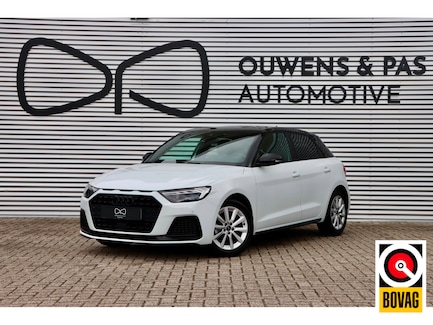 Audi A1 0