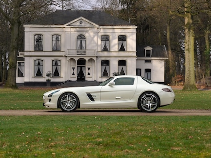 Mercedes-Benz SLS 0