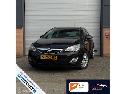 Opel Astra 0