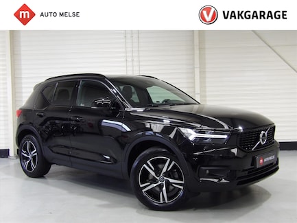 Volvo XC40 0