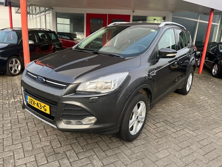 Ford Kuga 0