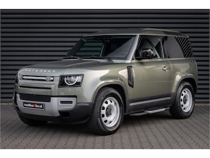 Land Rover Defender 0