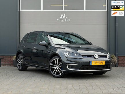 Volkswagen Golf 0