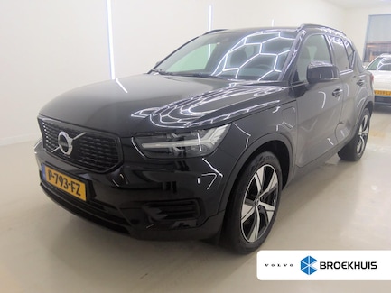 Volvo XC40 0