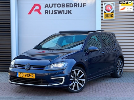Volkswagen Golf 0