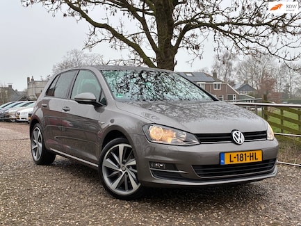 Volkswagen Golf 0