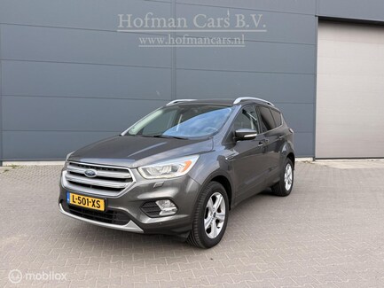 Ford Kuga 0