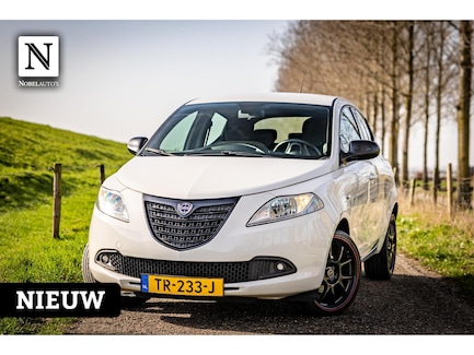 Lancia Ypsilon 0