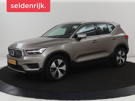 Volvo XC40 0