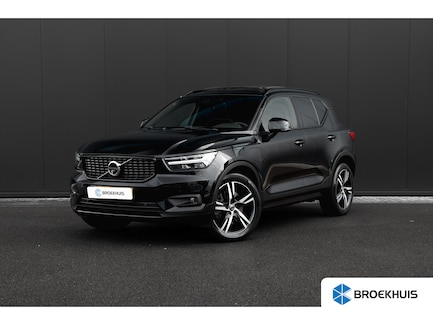 Volvo XC40 0