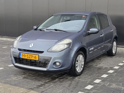 Renault Clio 0