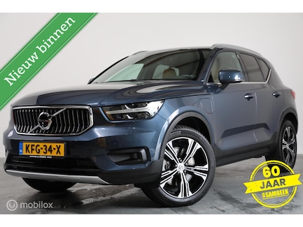 Volvo XC40 0