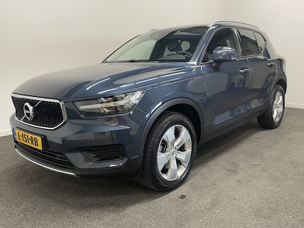 Volvo XC40 0