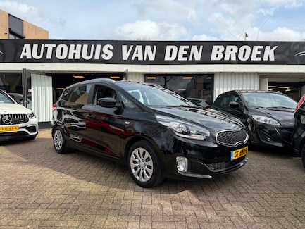 Kia Carens 0