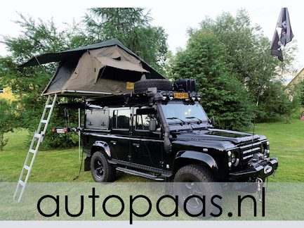 Land Rover Defender 0