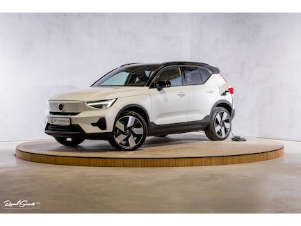 Volvo XC40 0