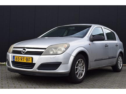 Opel Astra 0