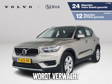 Volvo XC40 0