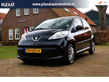 Peugeot 107 0