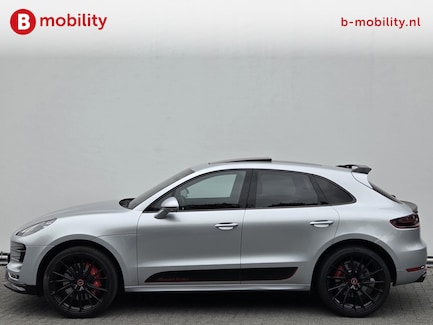 Porsche Macan 0
