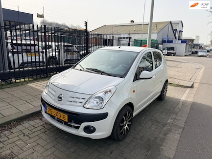 Nissan Pixo 0
