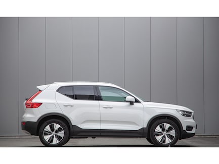Volvo XC40 0