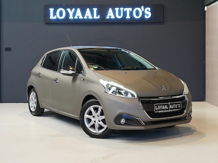 Peugeot 208 0