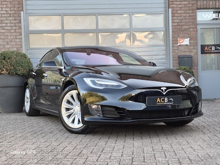 Tesla Model S 0