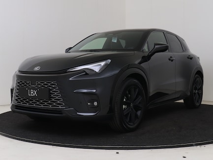 Lexus LBX 0