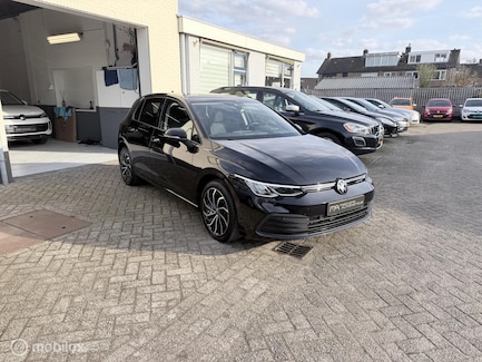 Volkswagen Golf 0
