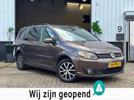 Volkswagen Touran 0