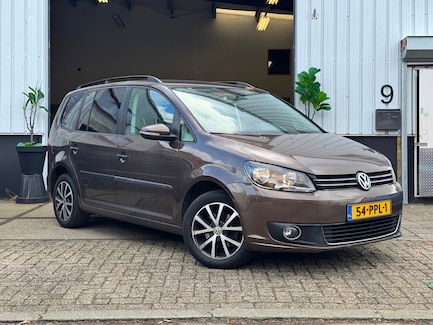 Volkswagen Touran 0