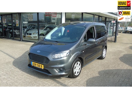 Ford Tourneo Courier 0