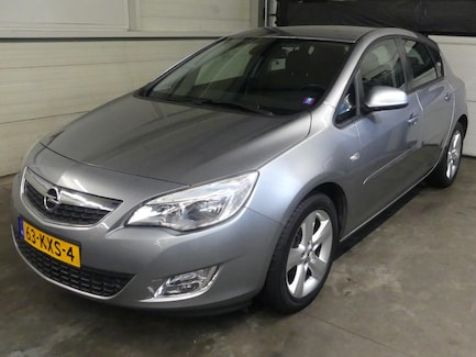 Opel Astra 0