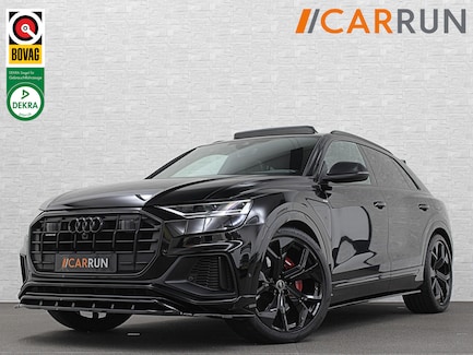 Audi RS Q8 0