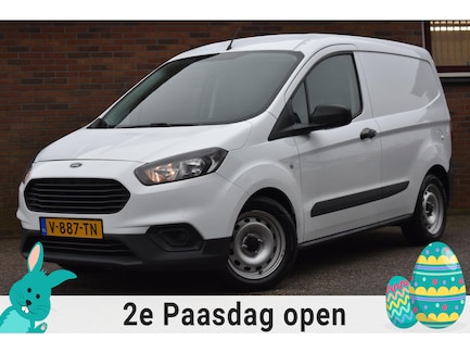 Ford Transit Courier 0