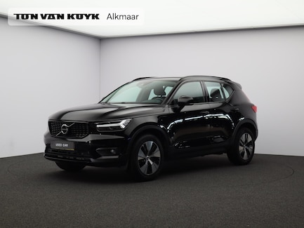 Volvo XC40 0