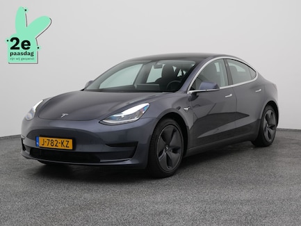 Tesla Model 3 0