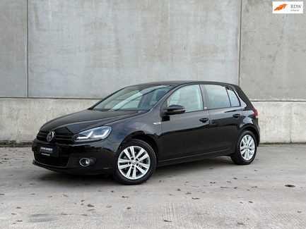 Volkswagen Golf 0