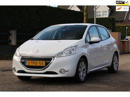 Peugeot 208 0