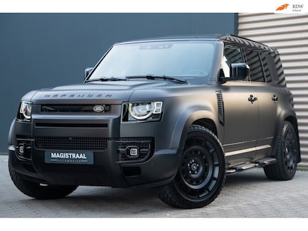 Land Rover Defender 0