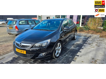 Opel Astra 0