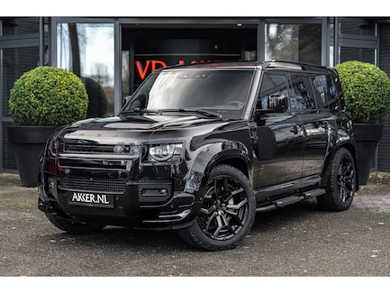 Land Rover Defender 0