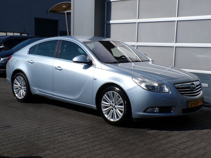 Opel Insignia 0