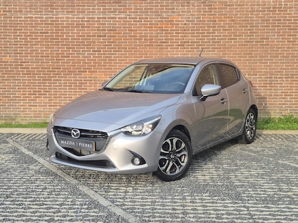 Mazda 2 0