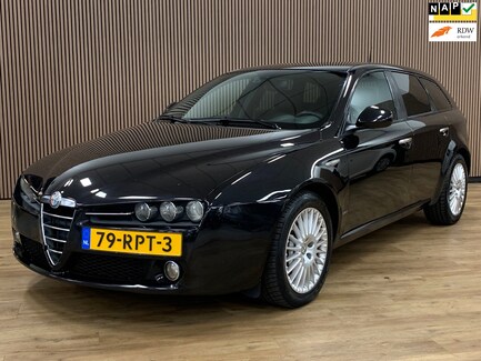 Alfa Romeo 159 0
