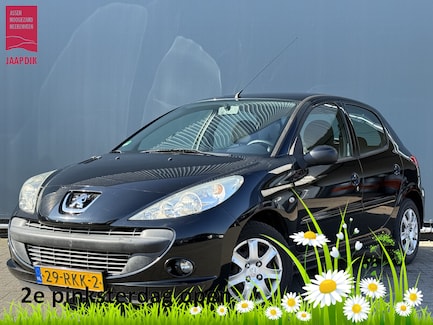 Peugeot 206+ 0