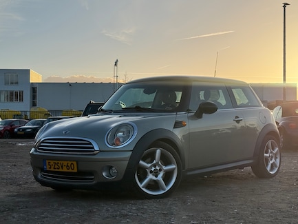 MINI Cooper 0